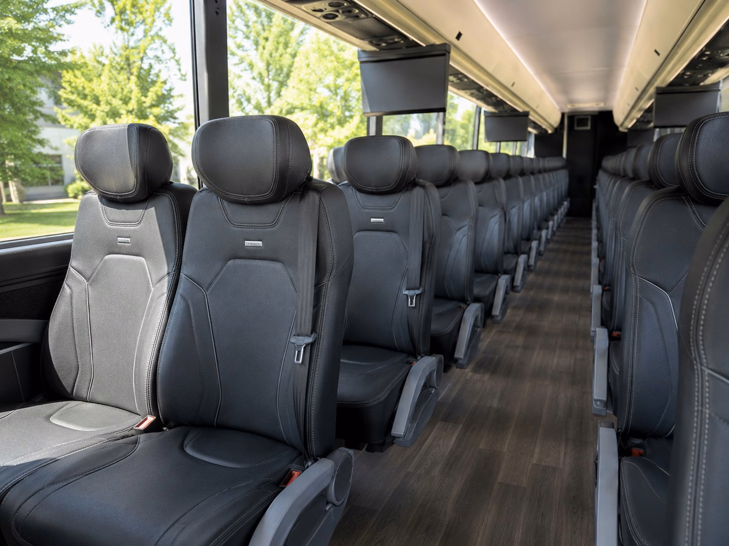 how bus type changes charter bus prices in murfreesboro tennessee