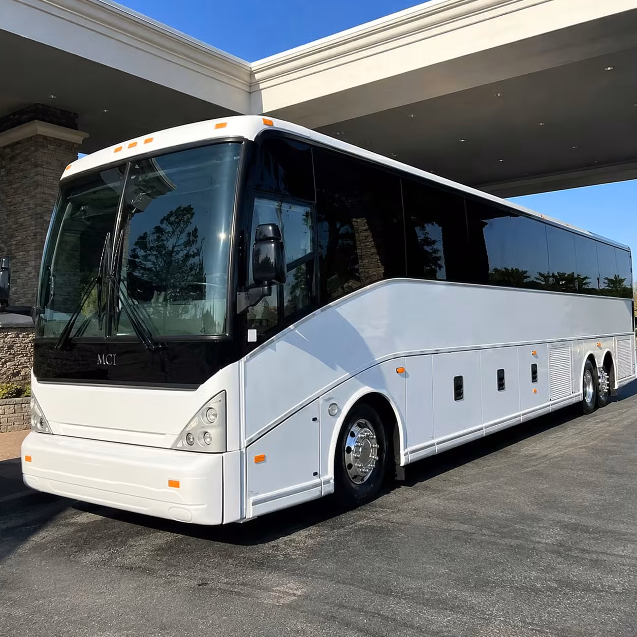 nashville international airport transfers made easy for murfreesboro groups