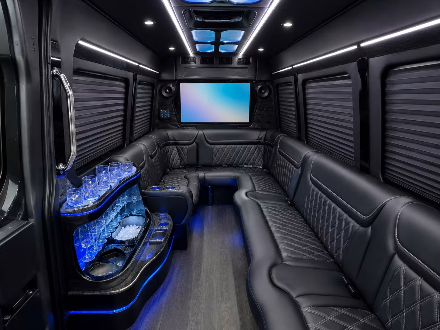 one quick form is all it takes to lock in murfreesboro prom transportation