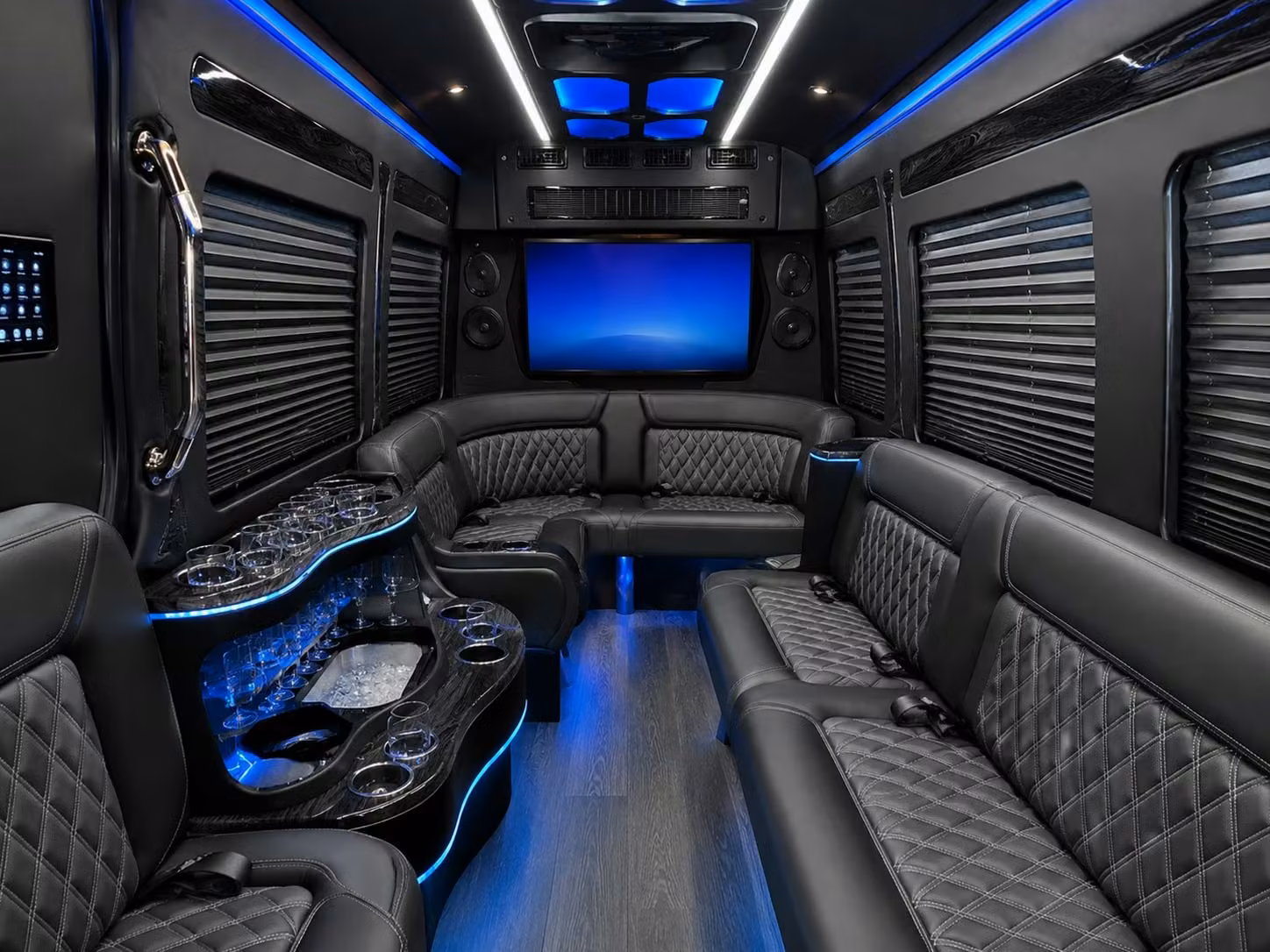 race day motorsports fan transportation near murfreesboro